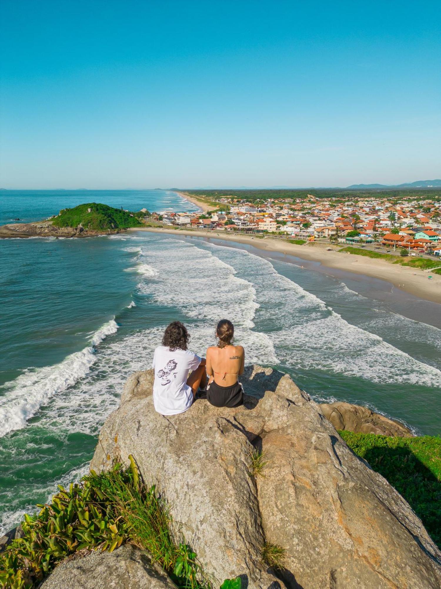 Babitonga Hostel - 100M Da Prainha Sao Francisco do Sul Zewnętrze zdjęcie