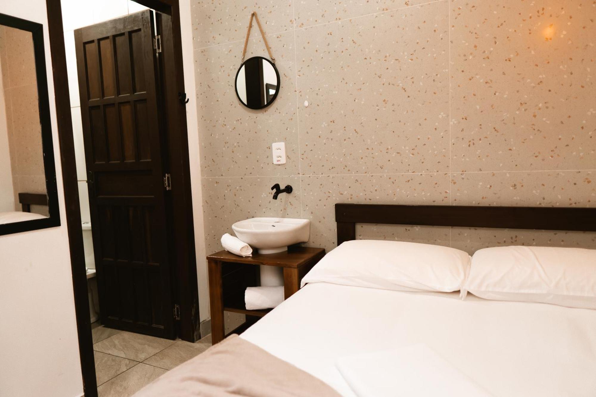 Babitonga Hostel - 100M Da Prainha Sao Francisco do Sul Zewnętrze zdjęcie